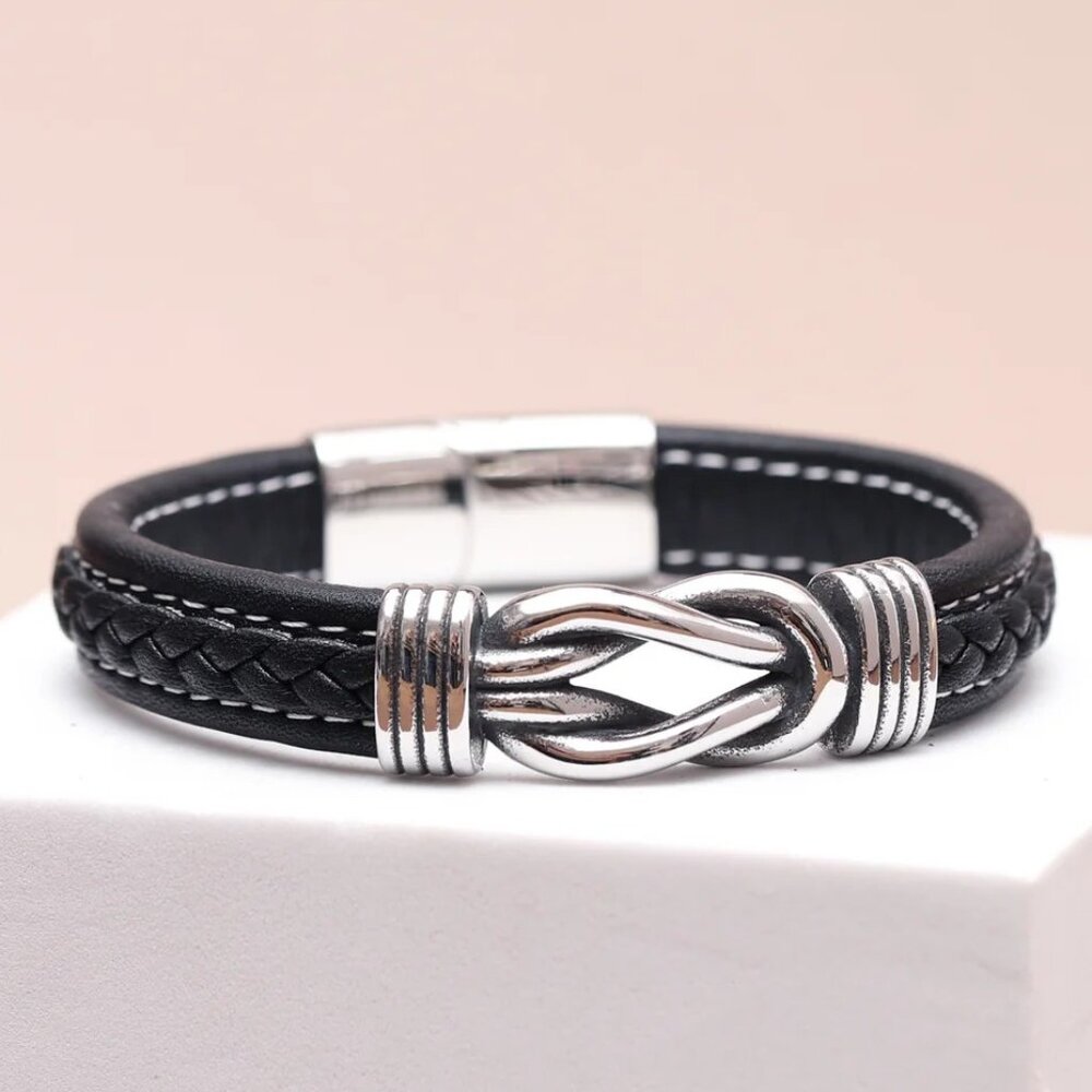 Infinity Knot Bracelet
